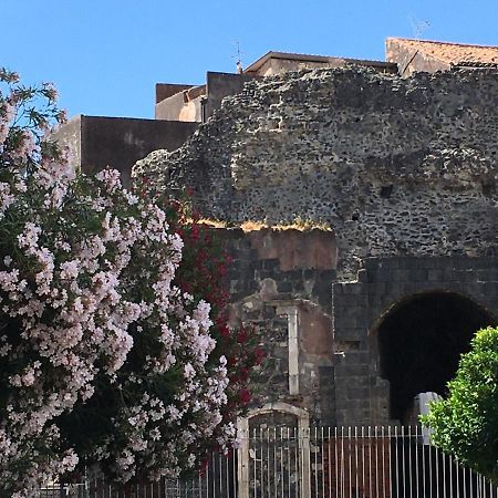 Casa Ega E La Rotonda: Bellissimi Monovani Nel Cuore Di Катания Экстерьер фото
